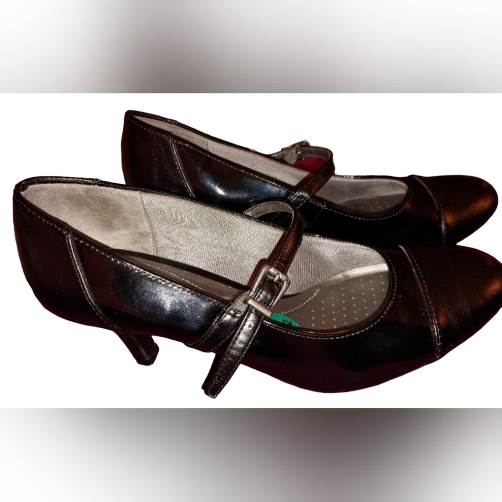 Life Stride Black Prowess Mary Jane Pump Size 7 1/2